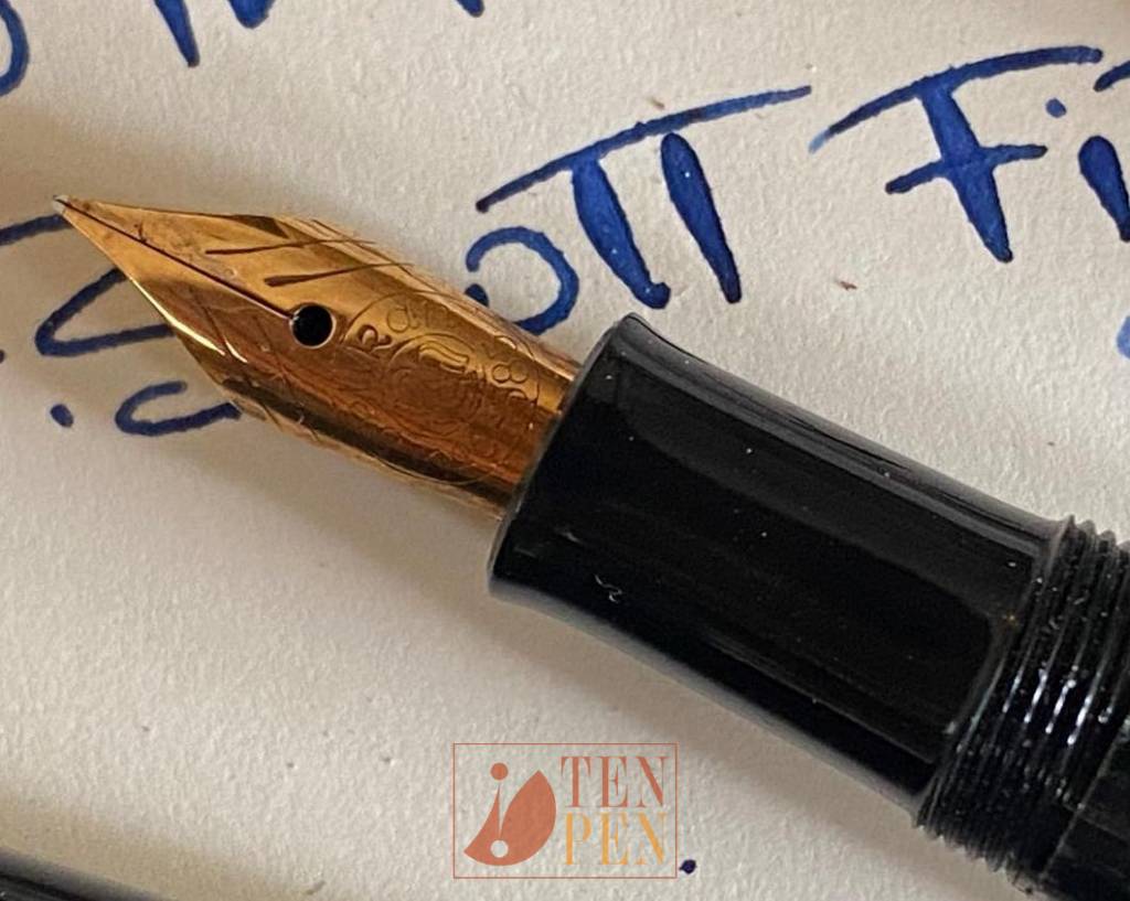 PELIKAN 400 NN BLACK STRIPED SET - F NIB | Tenpen - By Letizia